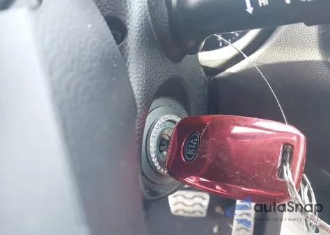 2015 Kia Soul + из США, поврежденный, VIN KNDJP3A50F7151920